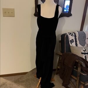 Black Sleeveless Jumpsuit